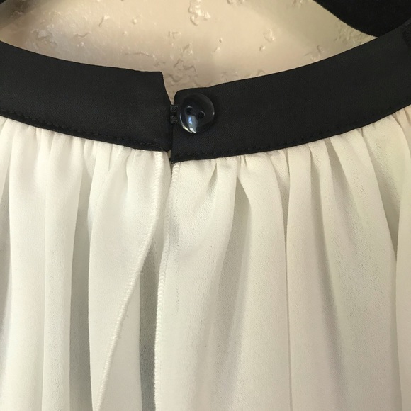 New York & Co. Women Beaded Ruffle Halter Top S - Picture 9 of 12